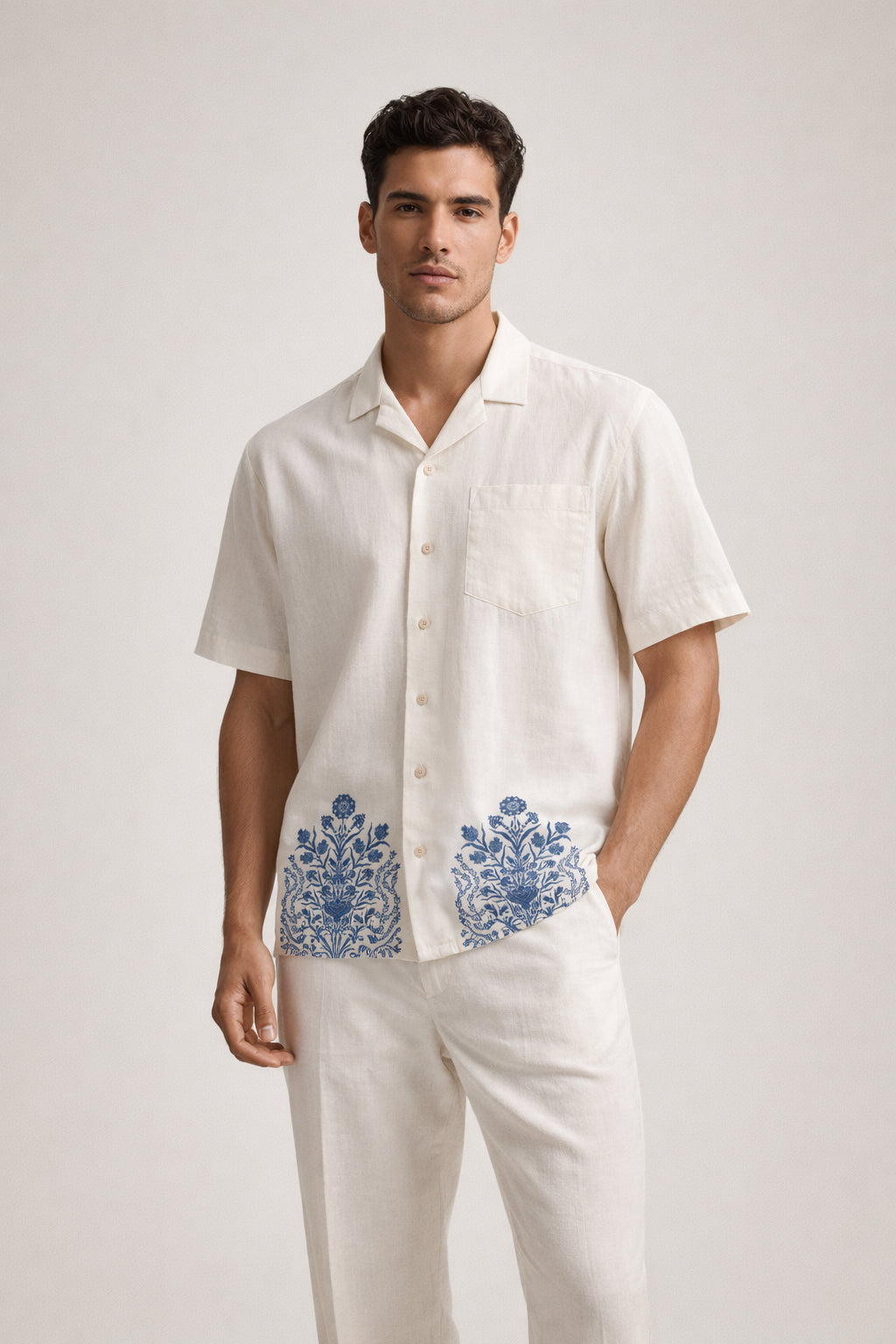 LINEN COTTON SHIRT WITH INDIGO FLOWER VASE MOTIF