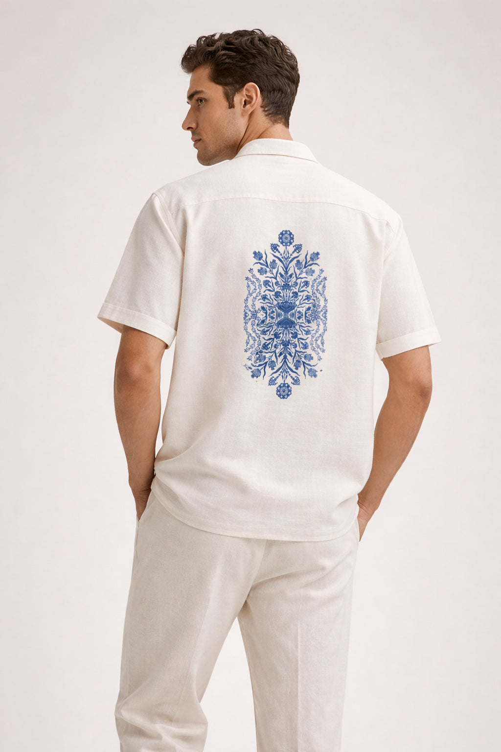 LINEN COTTON SHIRT WITH INDIGO FLOWER VASE MOTIF