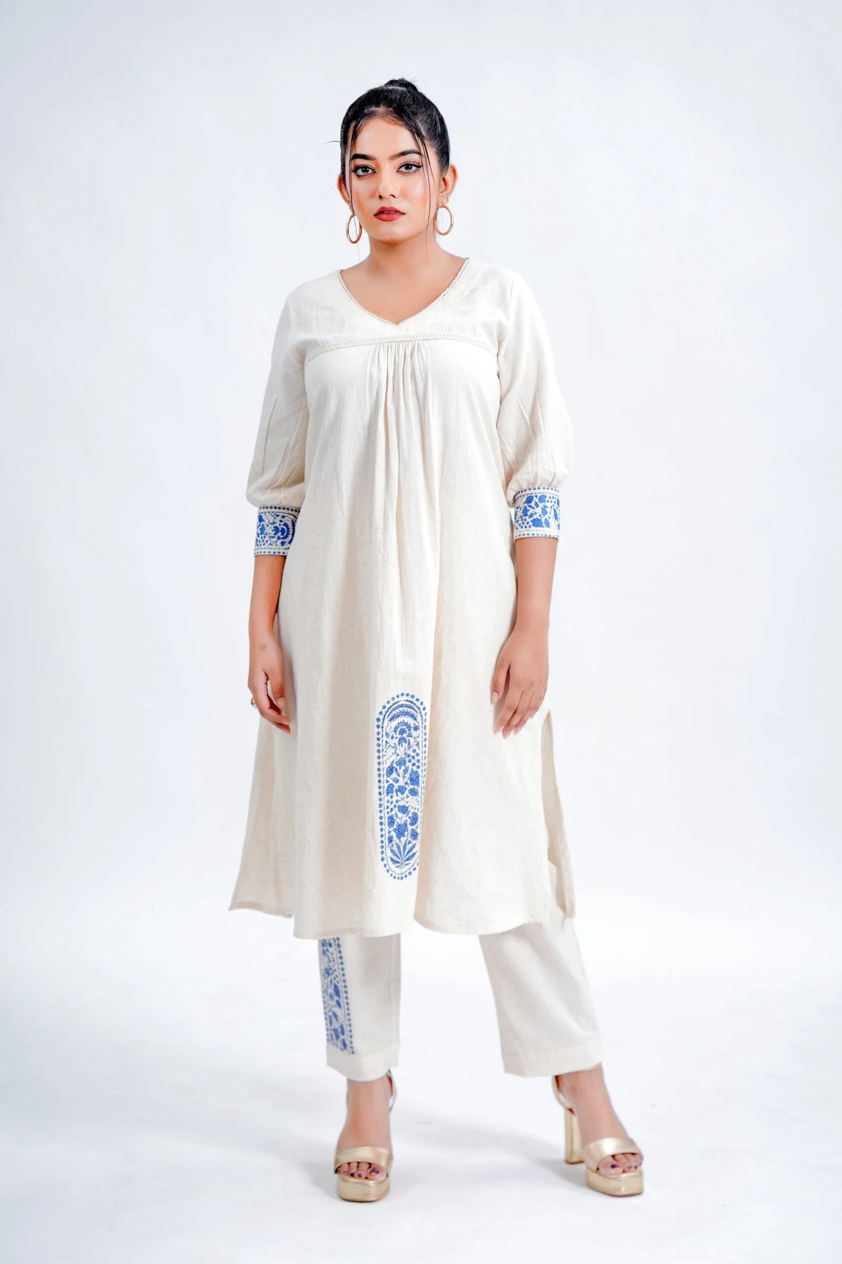LINEN COTTON KURTA WITH INDIGO ARCH MOTIF
