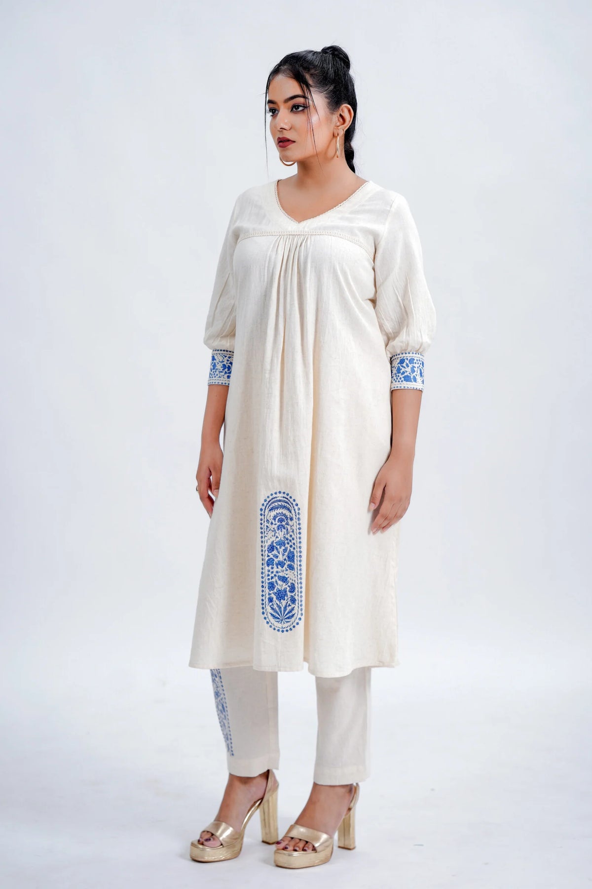 LINEN COTTON KURTA WITH INDIGO ARCH MOTIF