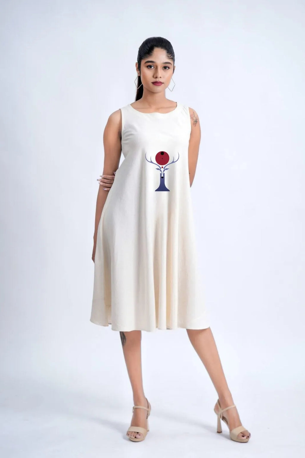 LINEN COTTON DRESS WITH RED MOON DEER MOTIF