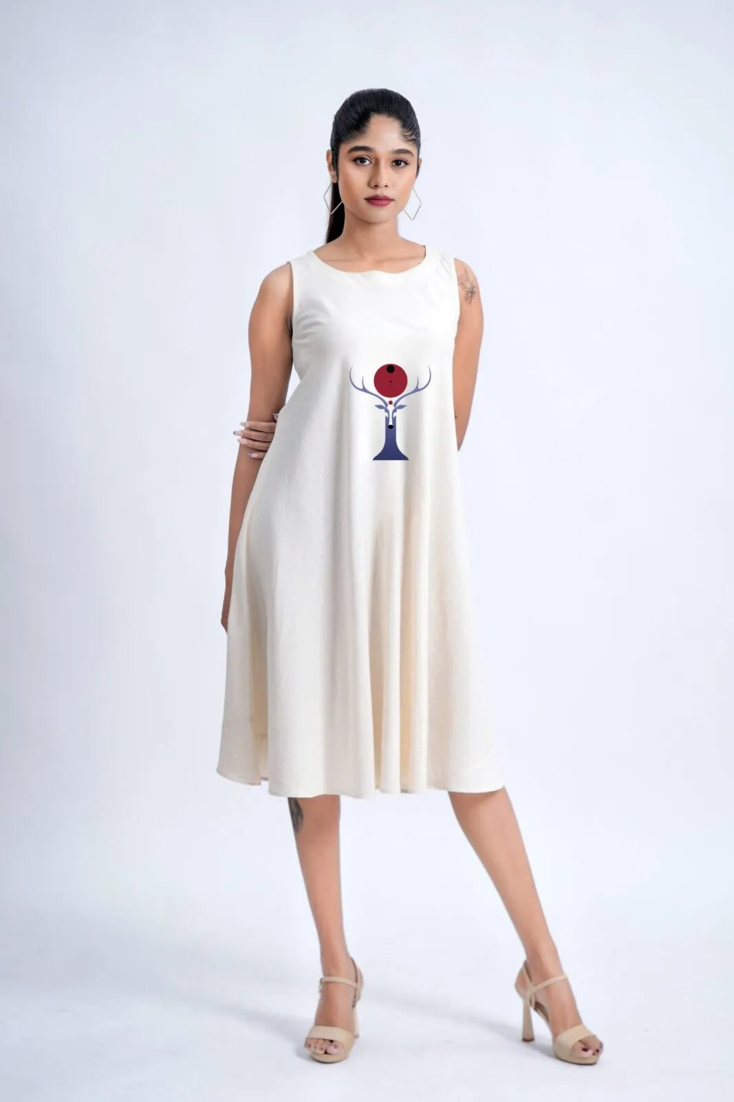 LINEN COTTON DRESS WITH RED MOON DEER MOTIF