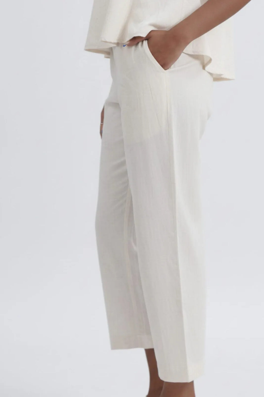 LINEN COTTON WOMENS PANT WITH RED DEER MOTIF