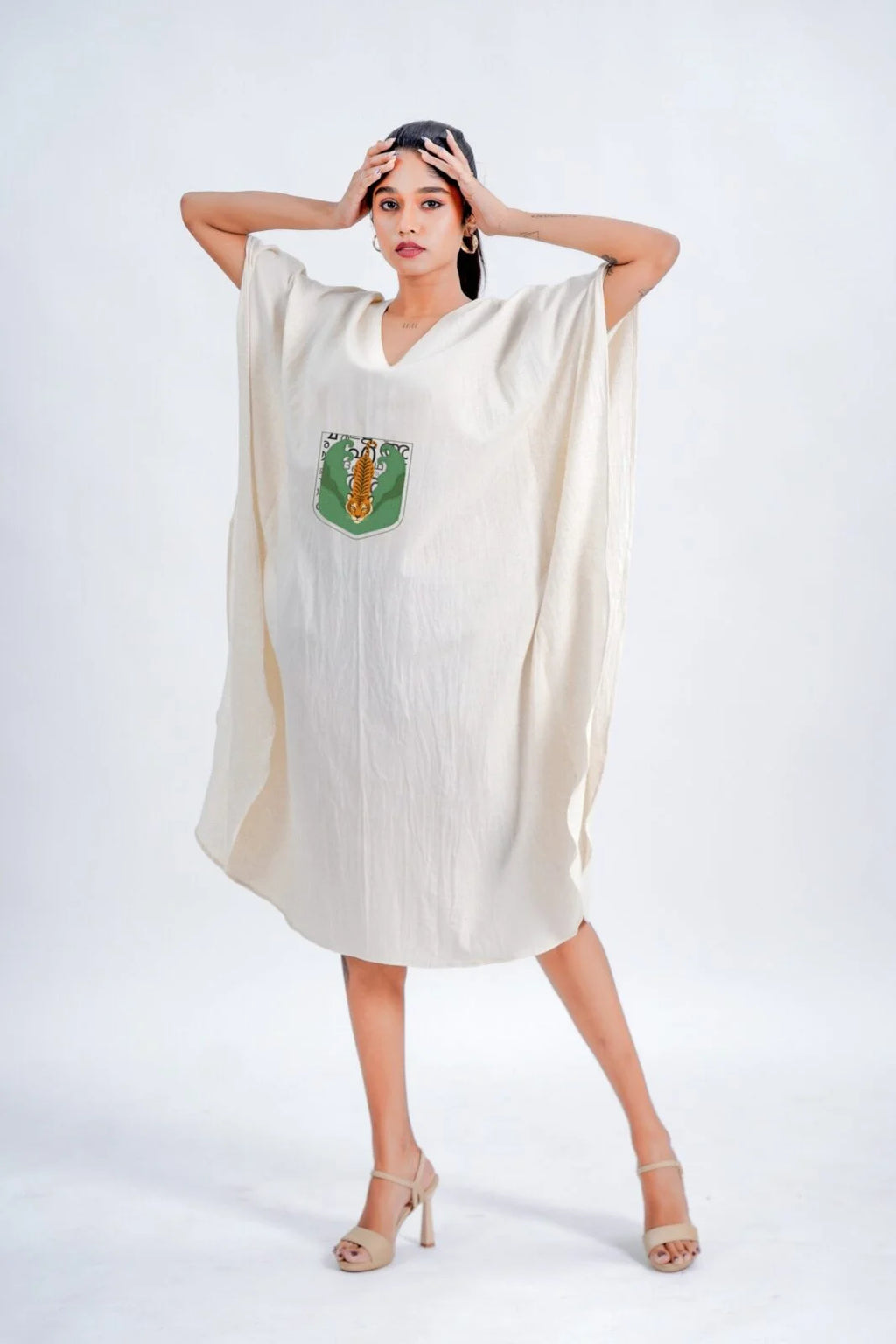 LINEN COTTON KAFTAN WITH TIGER MOTIF