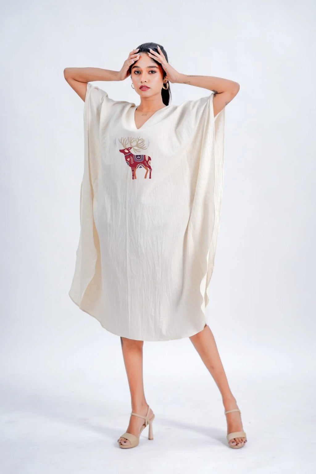 LINEN COTTON KAFTAN WITH RED DEER MOTIF